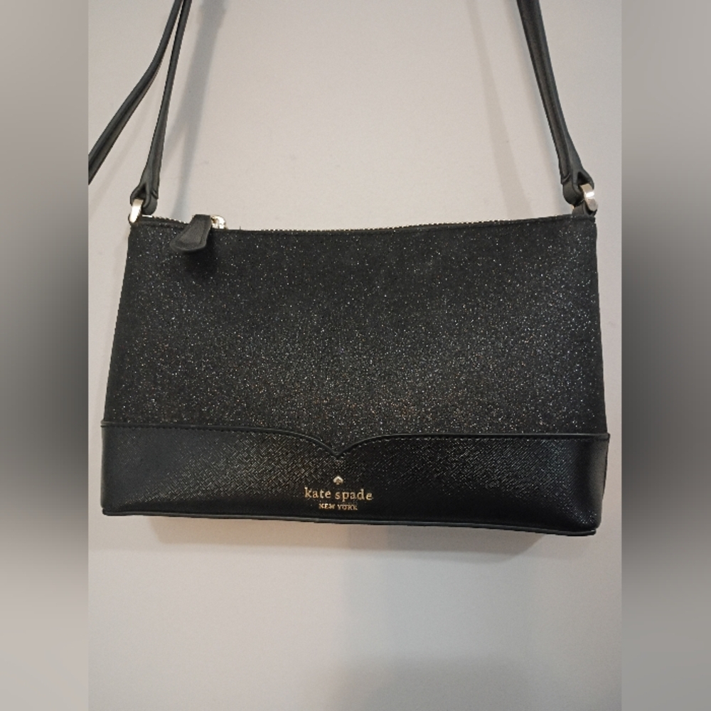 Kate Spade, NWOT, Glittery Crossbody Bag, Zipper Closure, Color Black - Picture 2 of 15